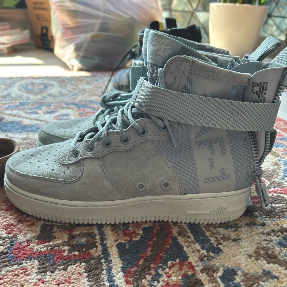 Nike Urban Utility
